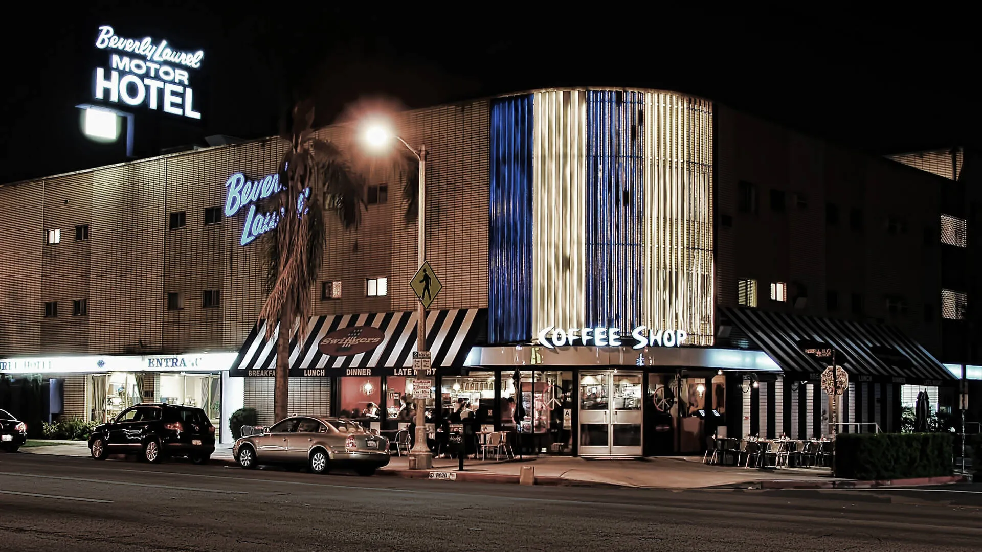 Swingers Diner Beverly Hills night shot