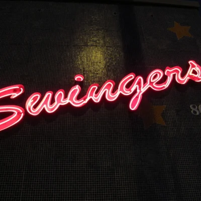 Swingers neon